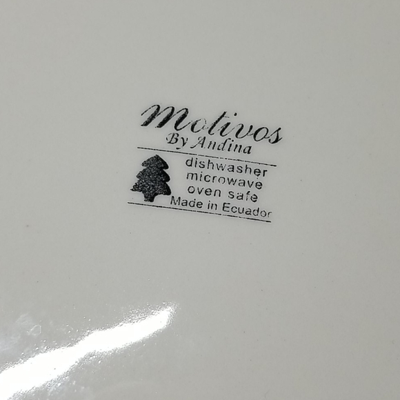 Christmas Plate Made in Ecuador - Picture 4 of 4